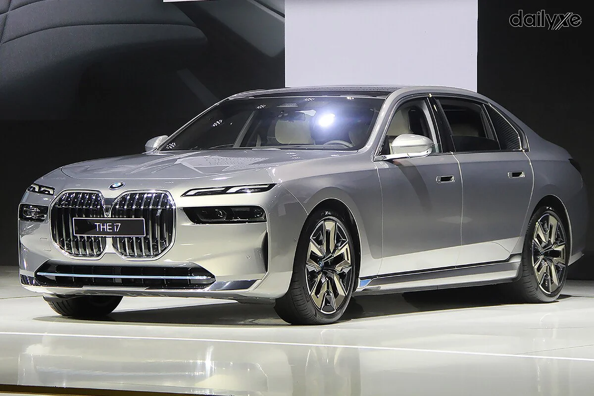 BMW i7 xDrive60 Pure Excellence (Máy điện)